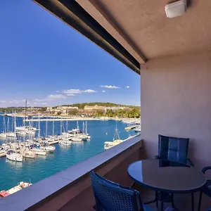 Harbour Apartment